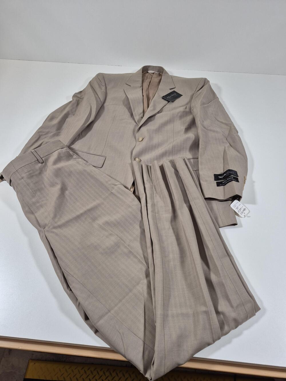 Tallia Uomo Suit Mens 40 Long Beige Wool Herringbone 100s 2 Piece 34x36 NWT
